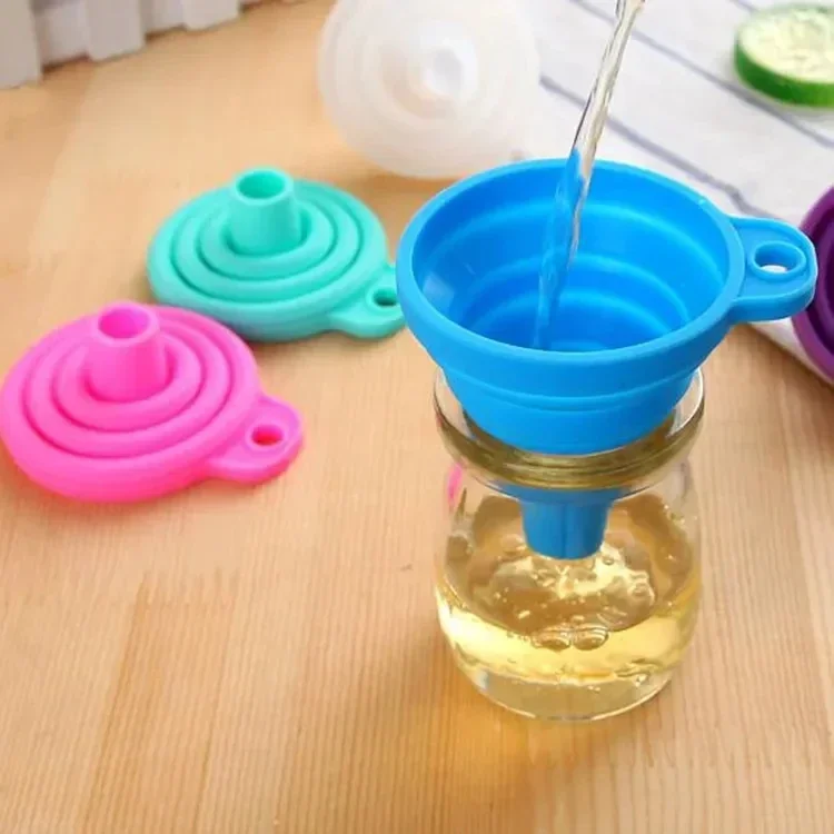 1/4 Buah Corong Silikon Dapat  - Kitchen Gadgets Small ulasan dan harga
